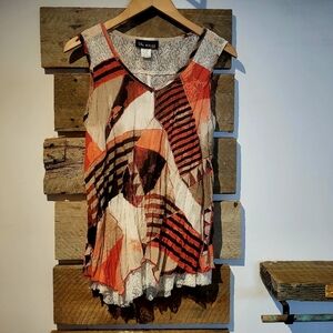 🇨🇦Made In Canada By Vin Rouge  Multicolor Sleeveless Top With Lace Details
